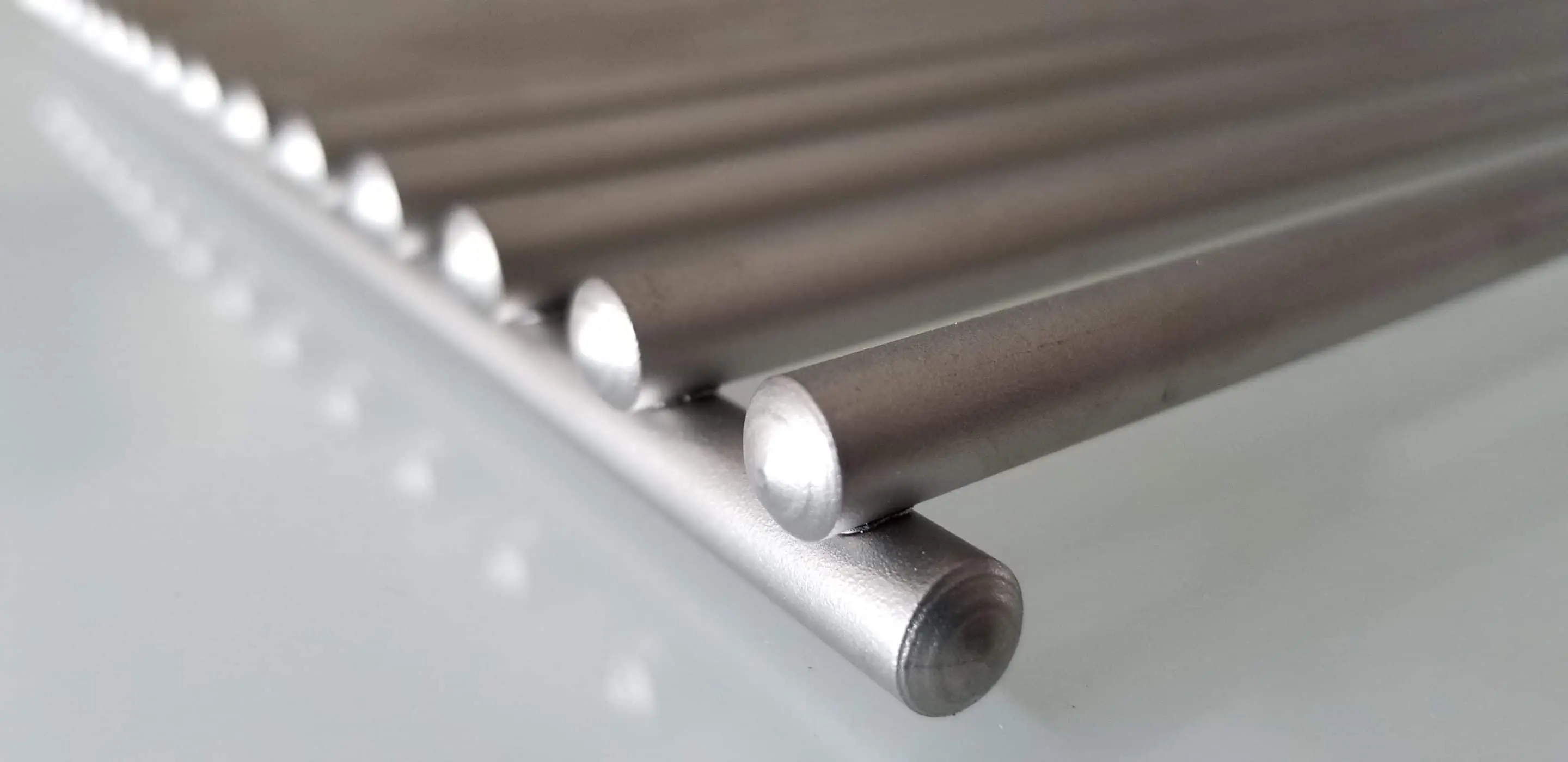 Heavy-duty stainless steel grill grates