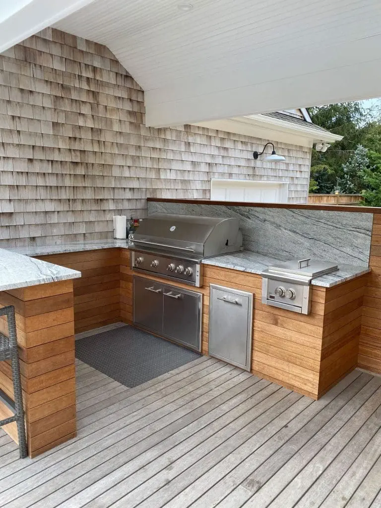 Outdoor Kitchens featuring XO appliances