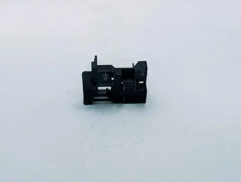5522757