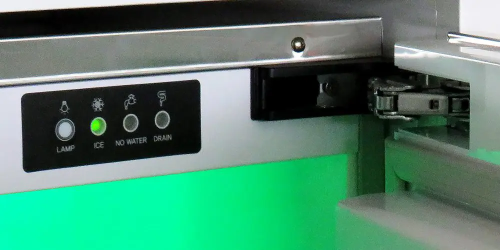 controls-hinge2