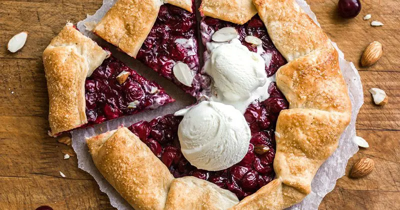 DARK CHERRY GALETTE