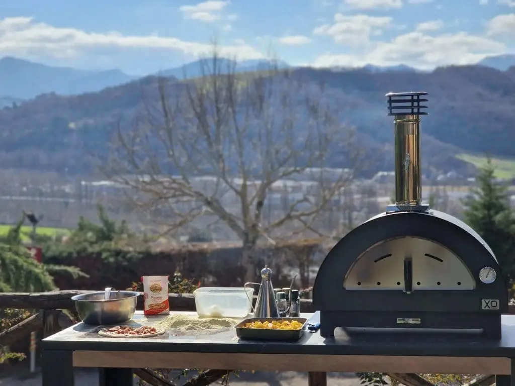 Pizza Ovens featuring XO appliances